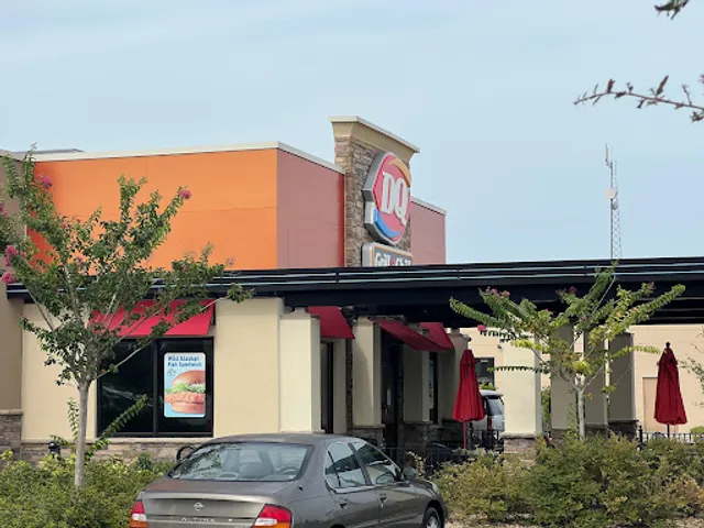 Dairy Queen Grill & Chill