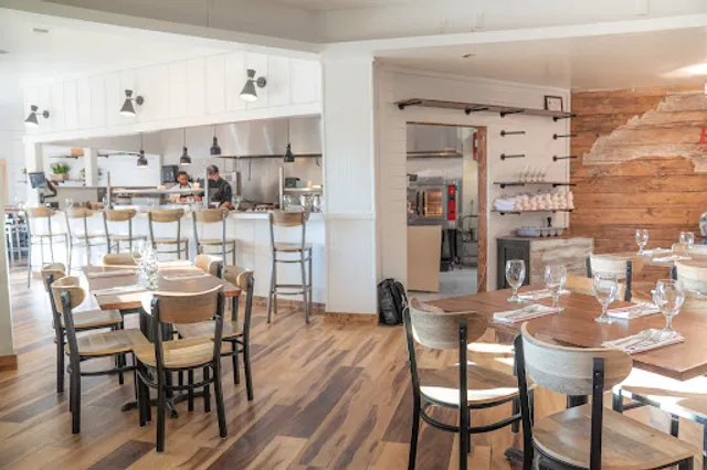 Red Sky Casual Dining & Cocktails