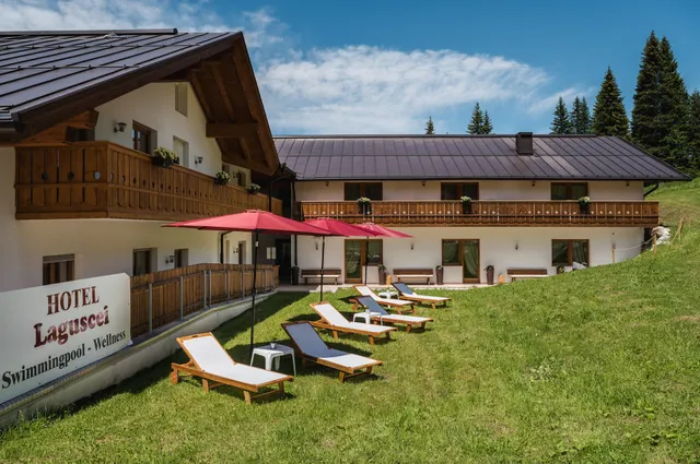 Laguscei Dolomites Mountain Hotel