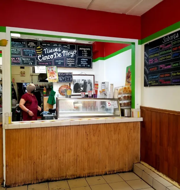 Nieves Cinco de Mayo Gourmet Burgers