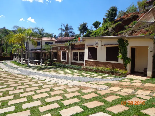 Recanto dos Carvalhos - Pousada e Camping