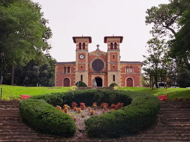 Église catholique Notre-Dame-des-Passes d'Arcachon