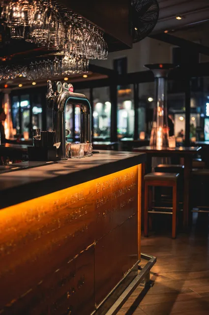 Hugo's Terrace & Rooftop