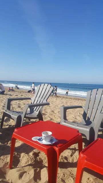 Tanchet Beach Surf Bar