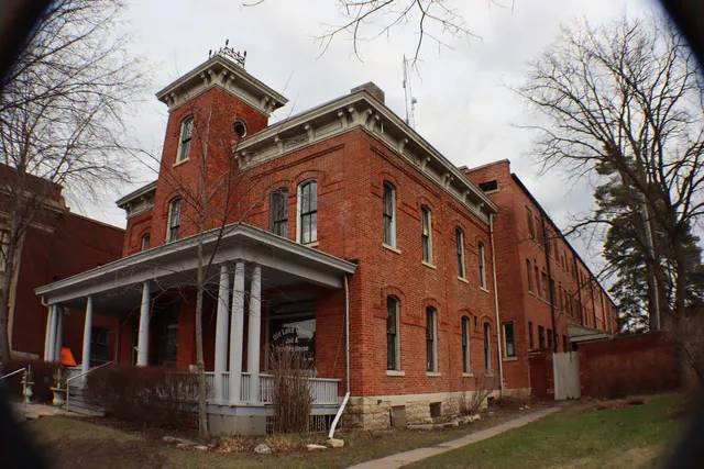 Old Sheriffs House Lake County Jail