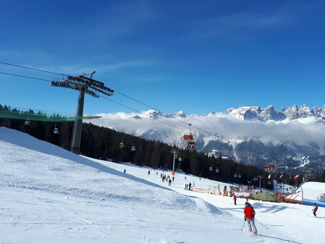 Ski Lifts White Valley Spa