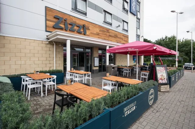 Zizzi - Cheshire Oaks