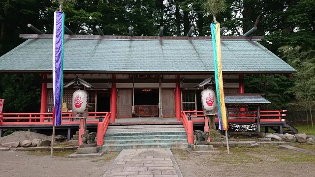 Tonko-inari-jinja Shrine