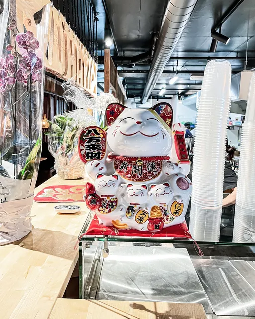 Yaku Sushi & Bubble Tea