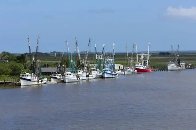 Darien River WaterFront Park & Docks