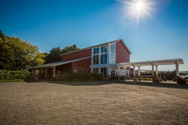 Arundel Cellars & Brewing Co