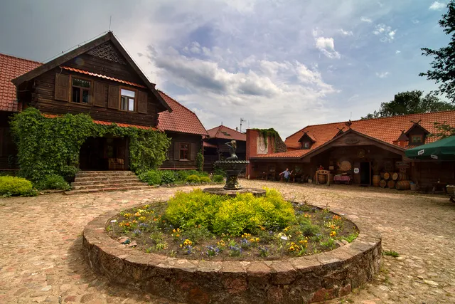 Kiermusy Dworek nad Łąkami