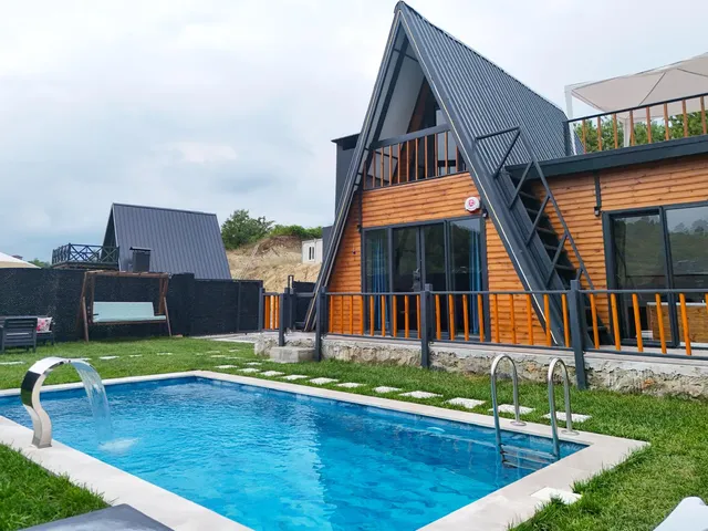 SAPANCA FALDA BUNGALOV