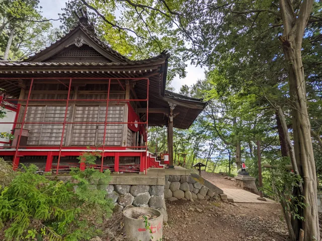 Chitoseinari Shrine