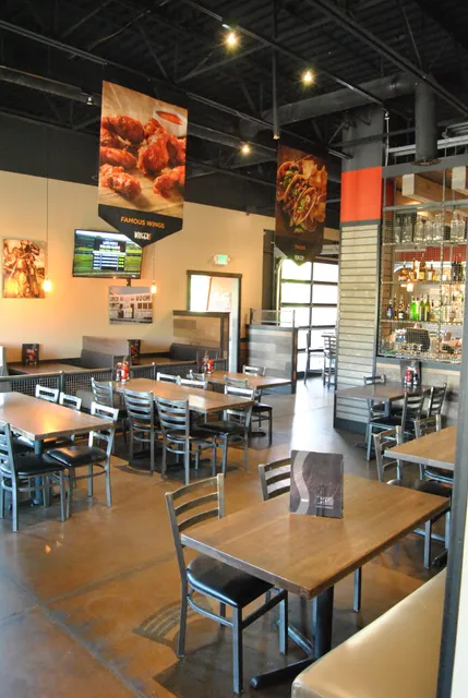 WINGERS Restaurant & Alehouse