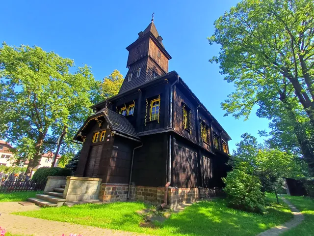 Dřevěný kostel Povýšení sv. Kříže