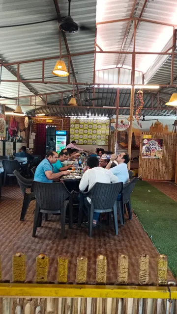 Hotel Dhangarwada Family Garden