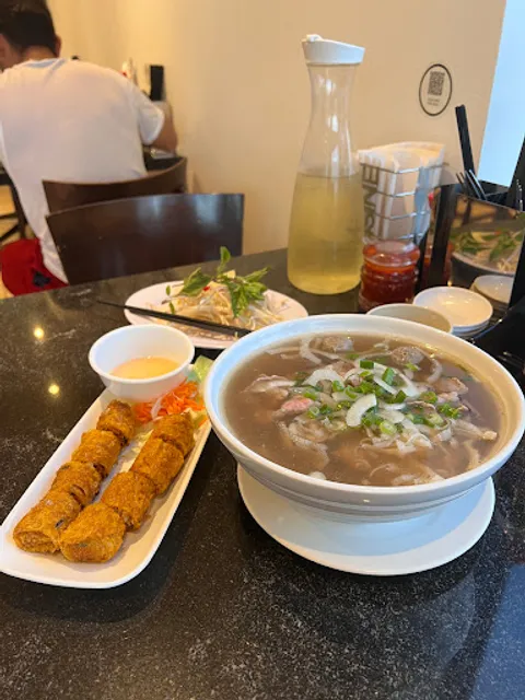 Miss Pho Express
