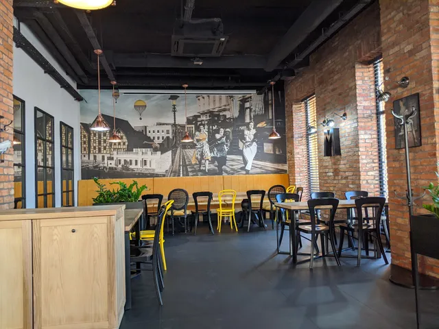 Manekin ul. Gdańska / Plac Wolności