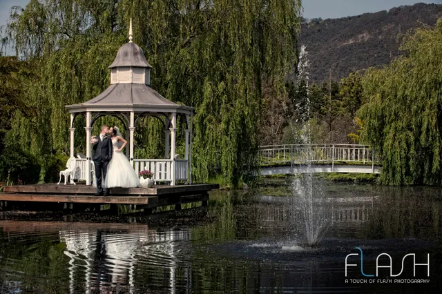 Lakeside Cottage Luxury B&B