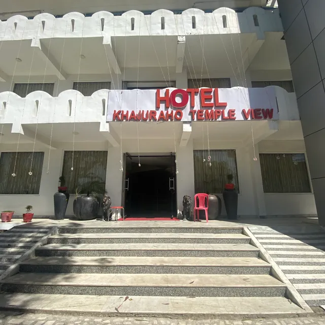 Hotel Khajuraho Temple View