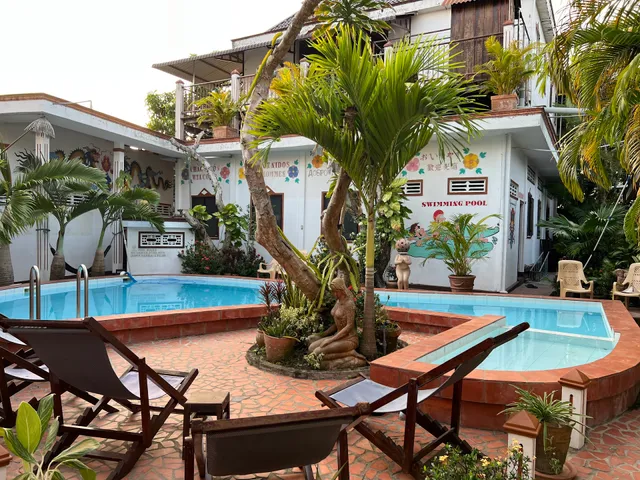 Happy Family Guesthouse ( ThuyAn Homestay )