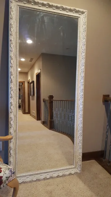 Terri's Frame Shop & Art