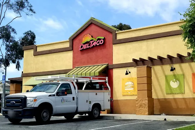 Del Taco