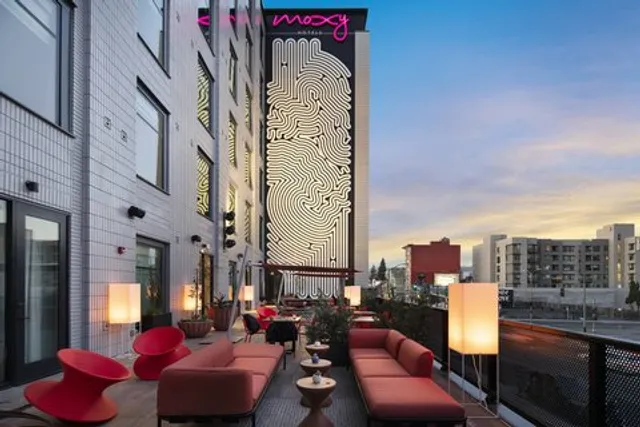 Moxy Oakland Uptown