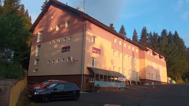 Hotel a restaurace - Pod Vlekem