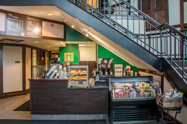 Innjoy Cafe (inside hotel)