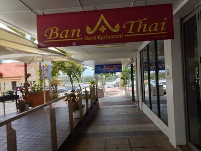 Ban Thai Bar and Restaurant