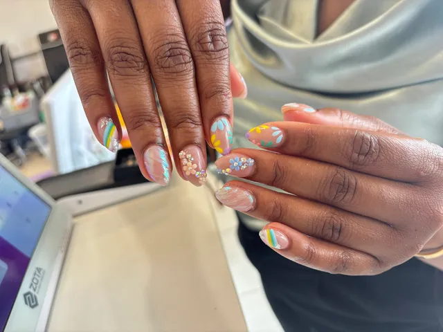 LUCKY STAR NAIL (10% OFF FOR NEW CUSTOMERS)