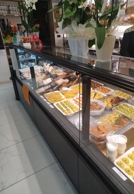 Tipico Modena, caffe & tradizioni del territorio