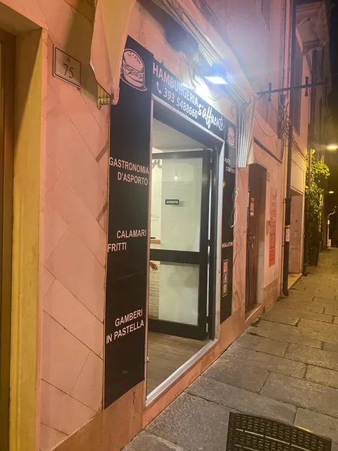 Hamburgheria s'affuente