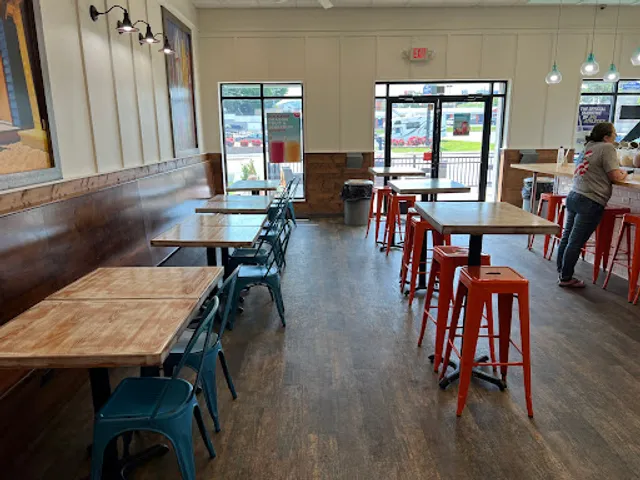 Tropical Smoothie Cafe