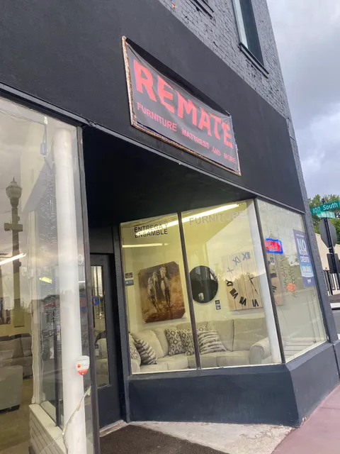 REMATE FURNITURE