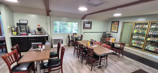 Smallwoods Grill & Chill LLC