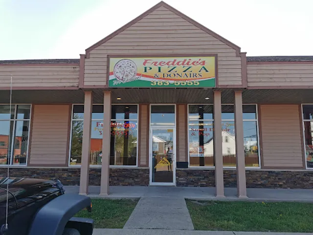 Freddie's Pizza & Donair