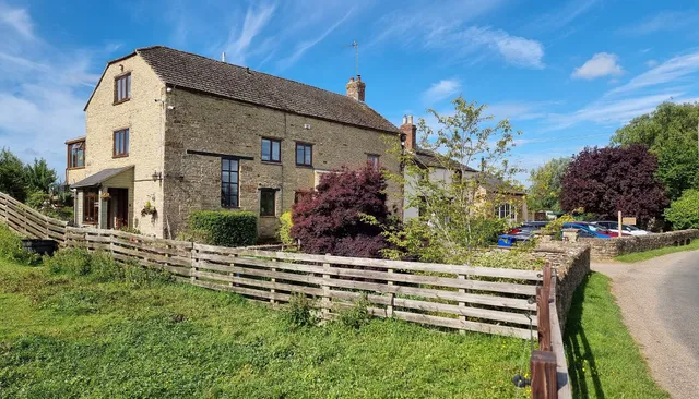 Astwell Mill Luxury B&B and Shepherds Hut