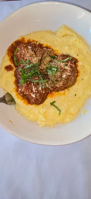 Adamo's Italian Restaurant