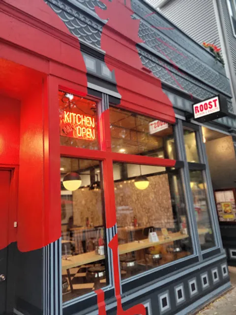 Roost Chicken & Biscuits