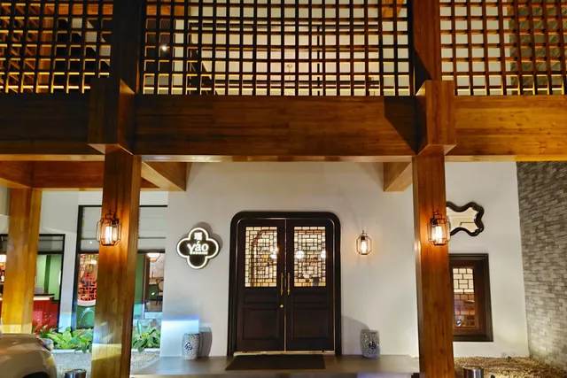 Yao Thai-Chinese Restaurant