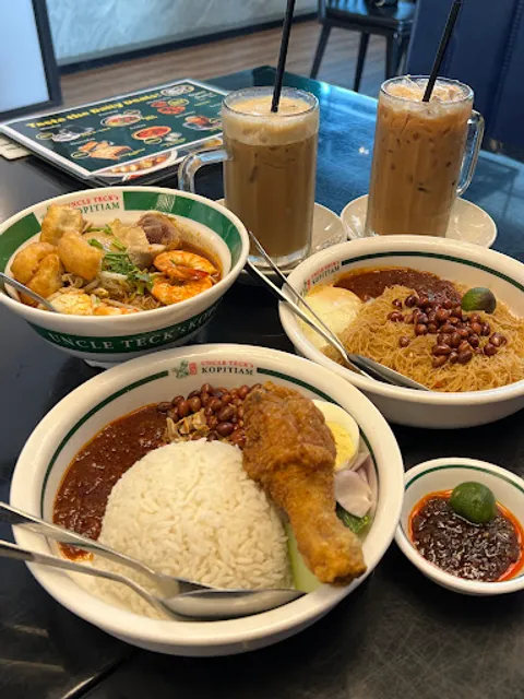 Uncle Teck's Kopitiam 德记