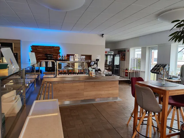 BLAUER ESEL - Bistro & Broiler