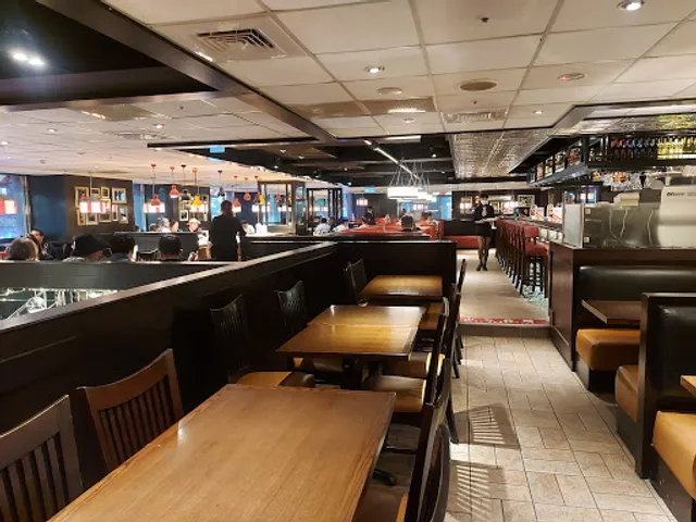 TGI FRIDAYS Ximen Restaurant