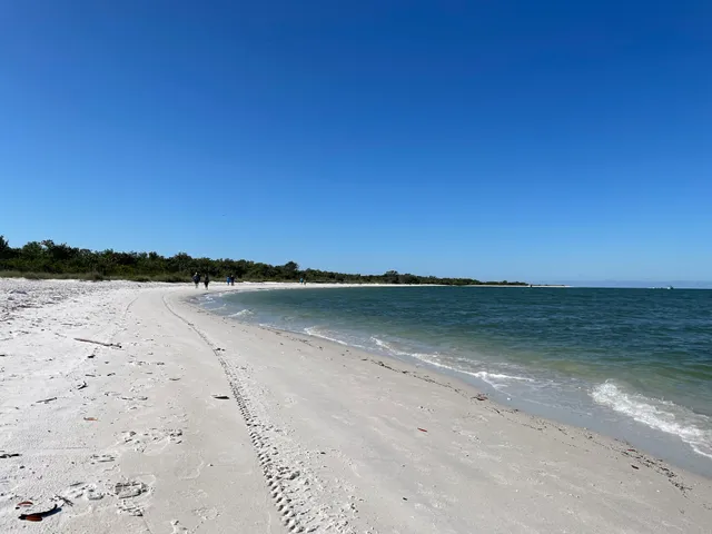 Lovers Key Beach