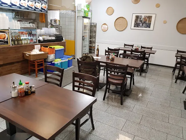 Thai-Nippon Sushi-Bar