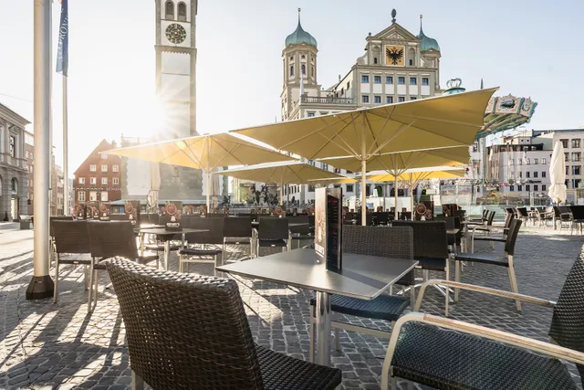 Henry's Coffee World