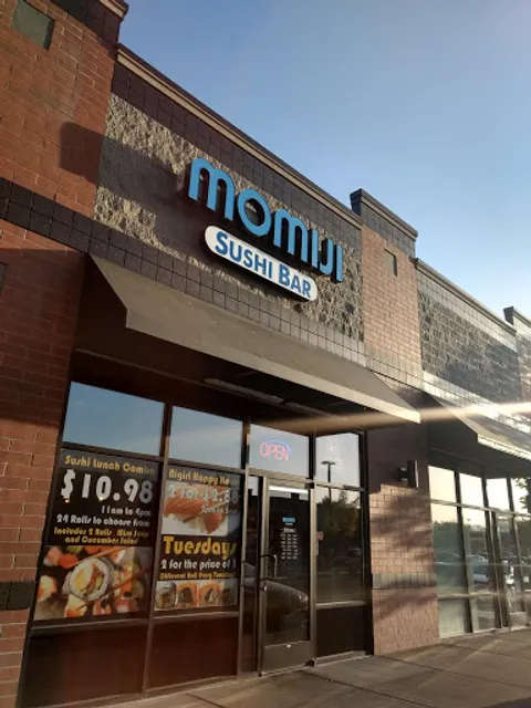 Momiji | Sushi • Bento • Teriyaki